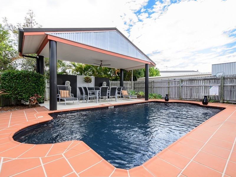 16 Schooner Street, Tannum Sands QLD 4680