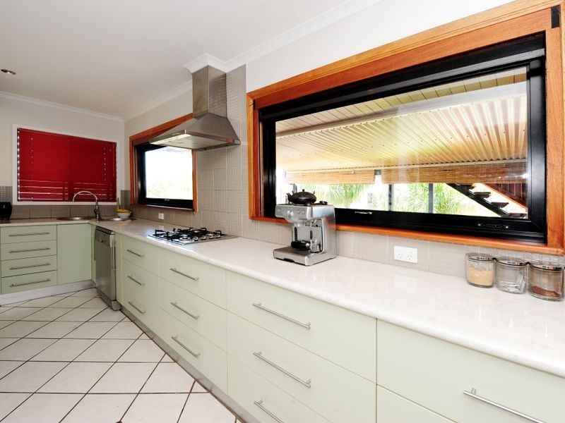 72 WYNDHAM AVENUE, Boyne Island QLD 4680
