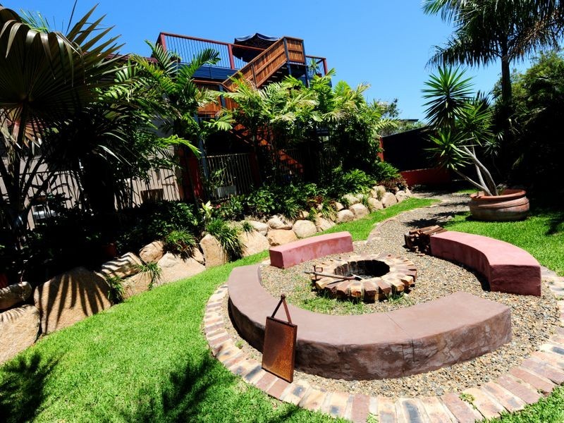 72 WYNDHAM AVENUE, Boyne Island QLD 4680