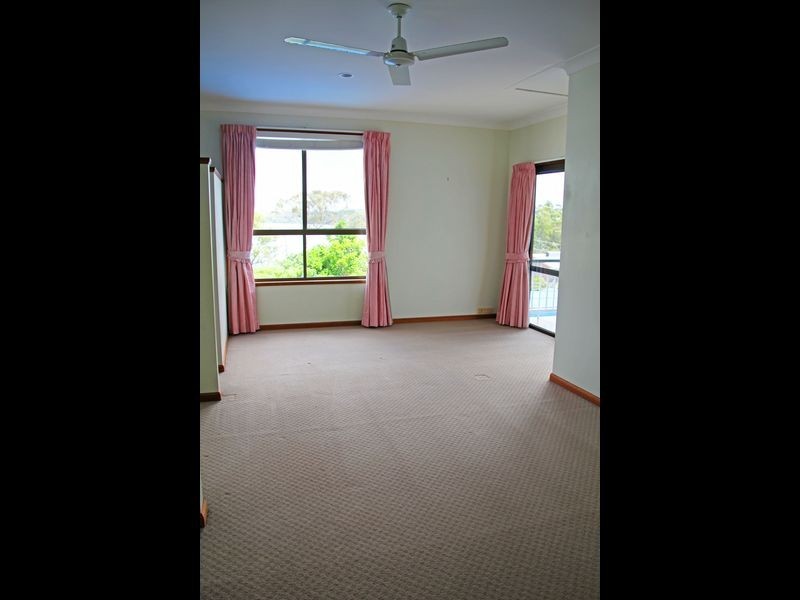 15 Richard Street, Boyne Island QLD 4680