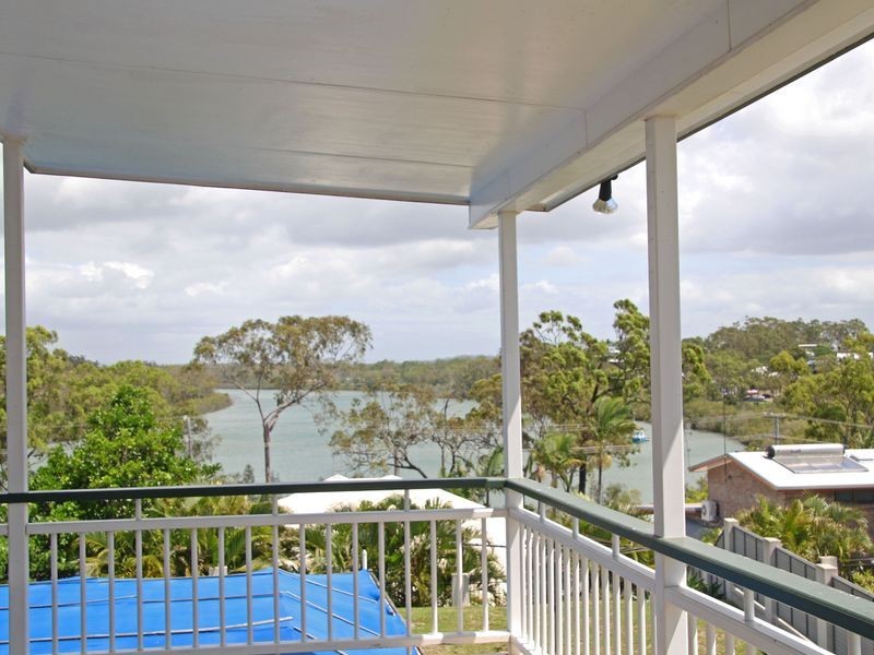 15 Richard Street, Boyne Island QLD 4680