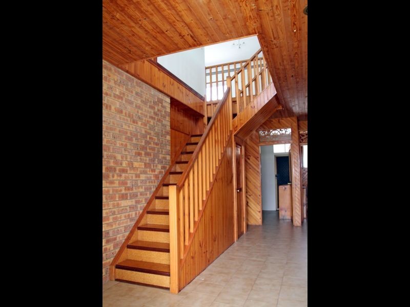 15 Richard Street, Boyne Island QLD 4680