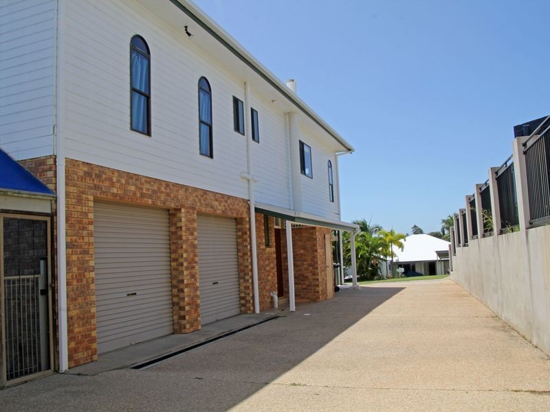 15 Richard Street, Boyne Island QLD 4680