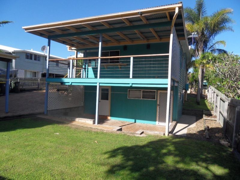 8 Pacific Avenue, Tannum Sands QLD 4680