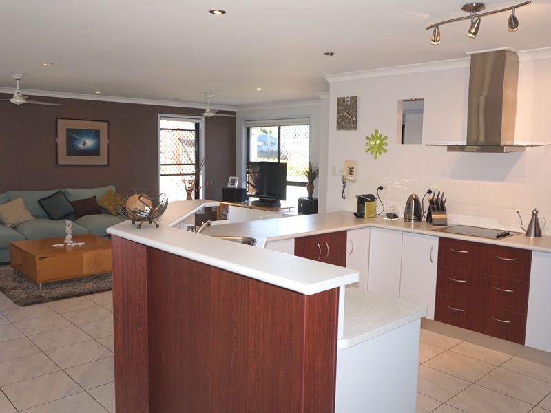 24 Cremorne Drive, Tannum Sands QLD 4680