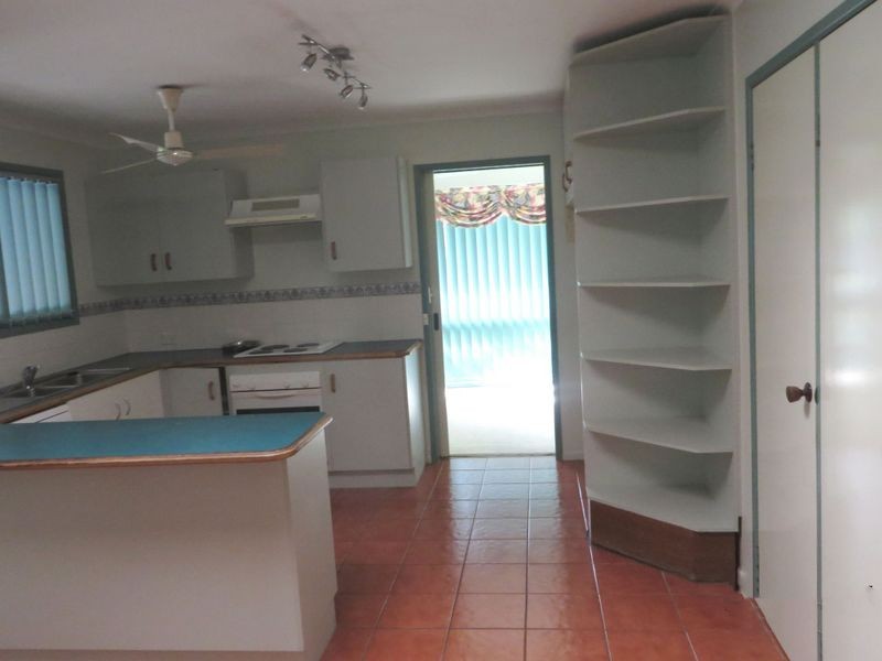 82 Booth Ave, Tannum Sands QLD 4680