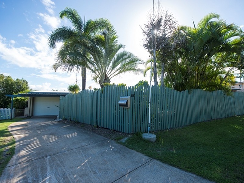 19 Wedge Street, Tannum Sands QLD 4680
