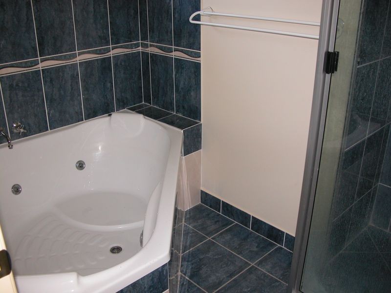 77 HAMPTON DRIVE, Tannum Sands QLD 4680