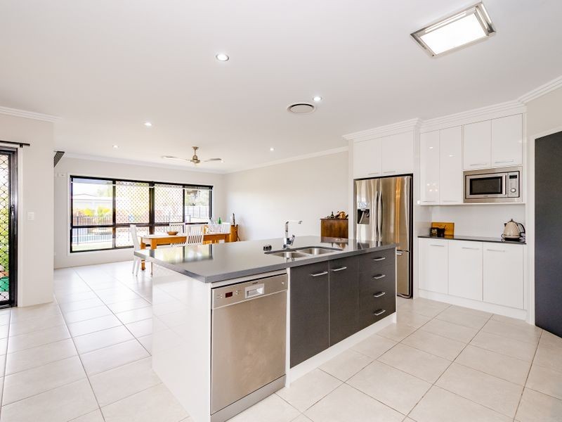 1A Plimsoll Court, Tannum Sands QLD 4680