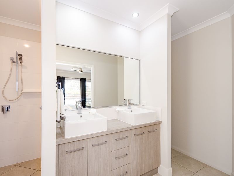 1A Plimsoll Court, Tannum Sands QLD 4680