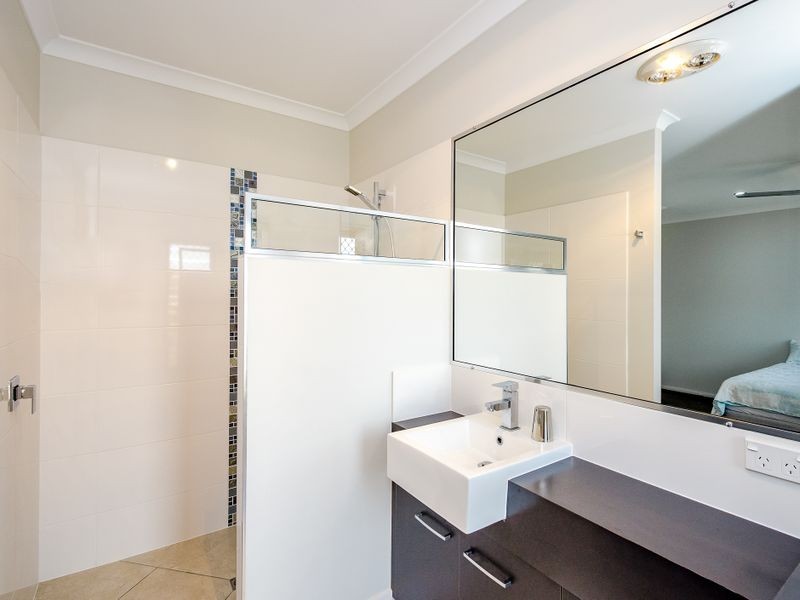 1A Plimsoll Court, Tannum Sands QLD 4680