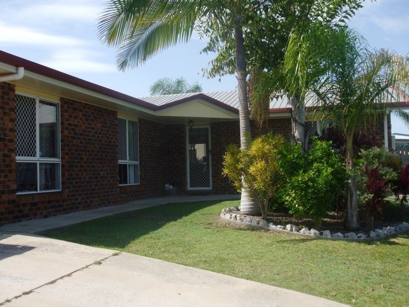 22 DAVINA STREET, Boyne Island QLD 4680