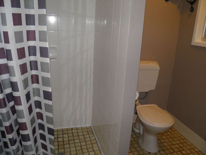 38 SAYRE CRESCENT, Boyne Island QLD 4680