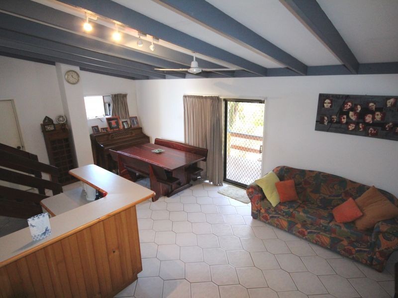 15 Sayre Cr, Boyne Island QLD 4680