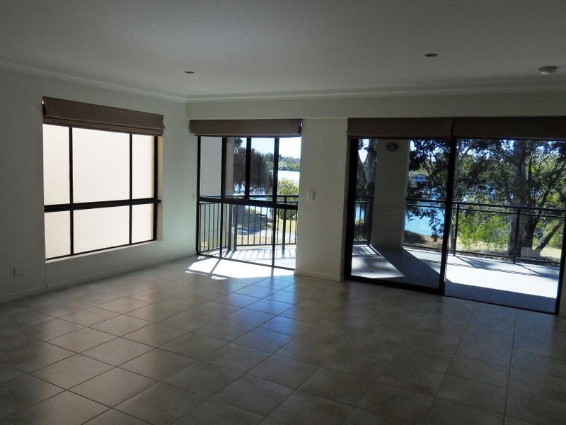 1/8A WYNDHAM AVENUE, Boyne Island QLD 4680