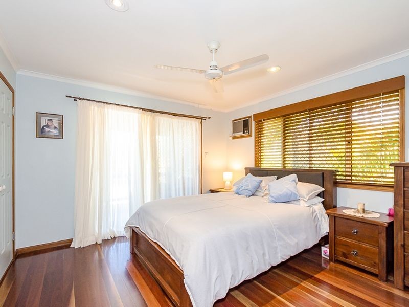 8 School Street, Tannum Sands QLD 4680
