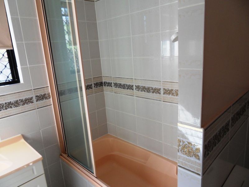 1/32 Beach Avenue, Tannum Sands QLD 4680