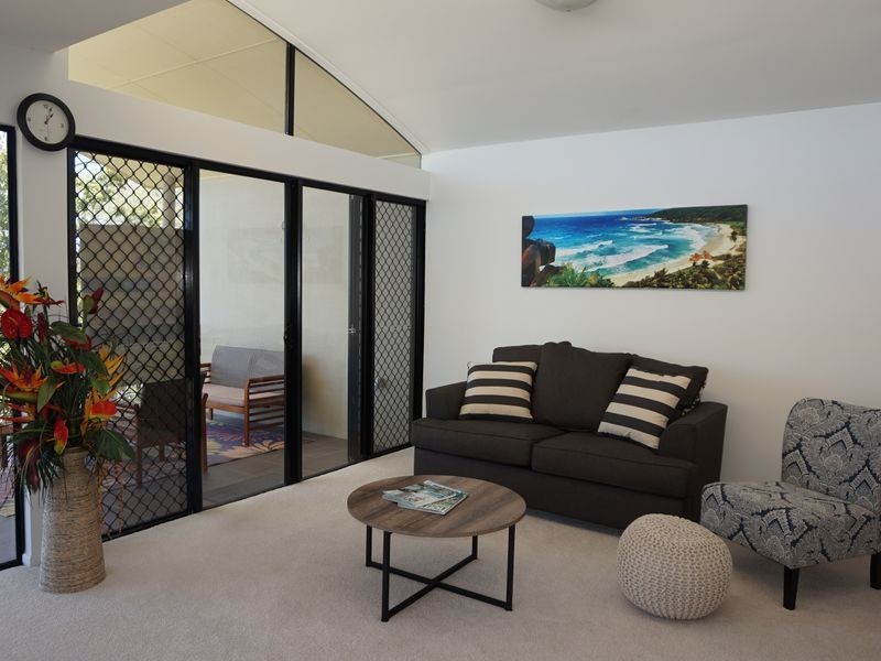 10/8a Wyndham Avenue, Boyne Island QLD 4680