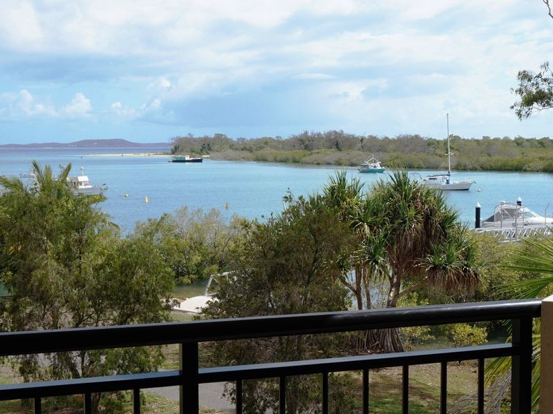 10/8a Wyndham Avenue, Boyne Island QLD 4680