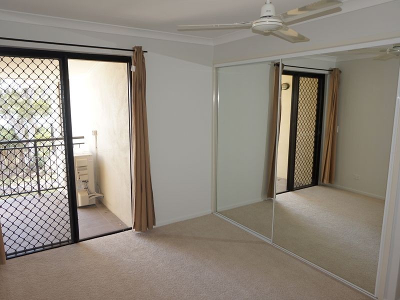 10/8a Wyndham Avenue, Boyne Island QLD 4680