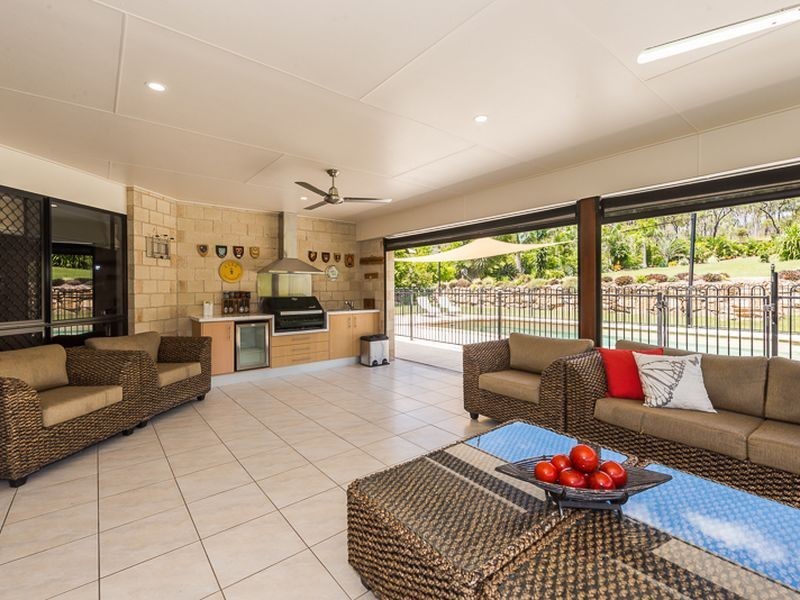 15 Plimsoll Court, Tannum Sands QLD 4680