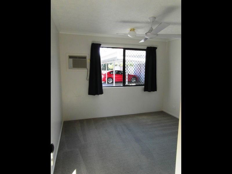 2/32 BEACH AVENUE, Tannum Sands QLD 4680