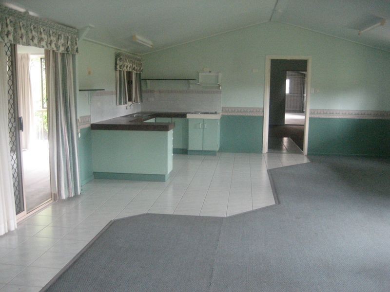 48866 Bruce Highway, Benaraby QLD 4680