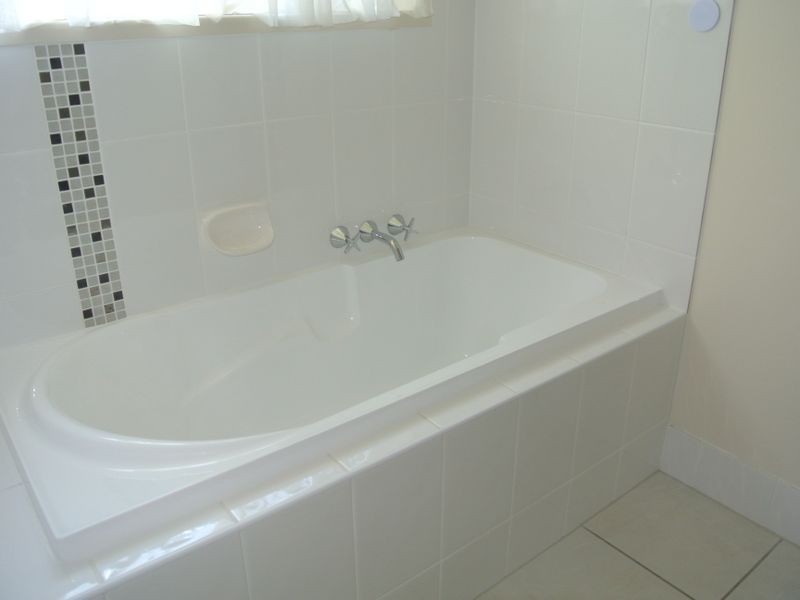 20 Beltana Drive, Boyne Island QLD 4680
