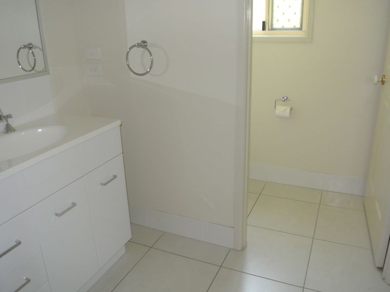 20 Beltana Drive, Boyne Island QLD 4680