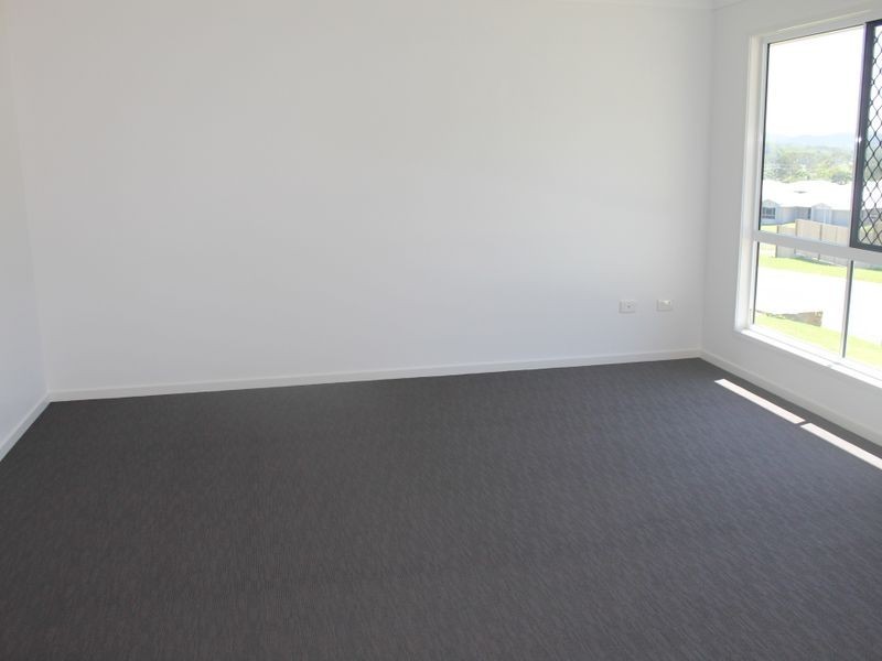 21 Wanda Drive, Boyne Island QLD 4680
