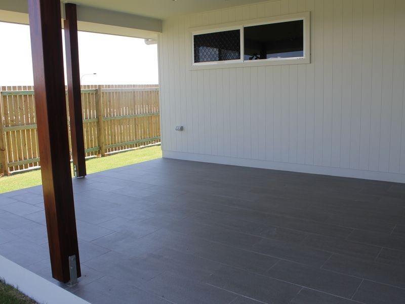 21 Wanda Drive, Boyne Island QLD 4680