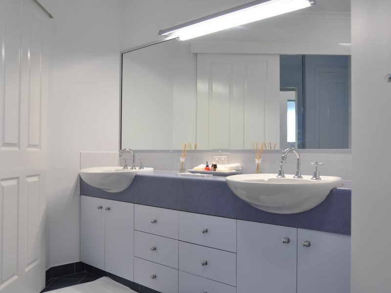 40 Booth Avenue, Tannum Sands QLD 4680