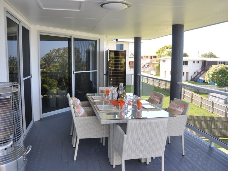 40 Booth Avenue, Tannum Sands QLD 4680