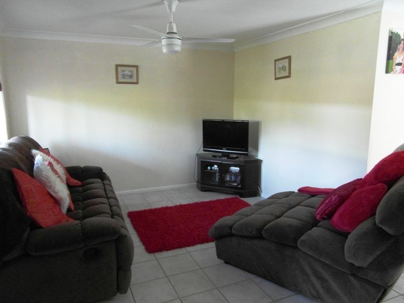 8 KEATING STREET, Tannum Sands QLD 4680