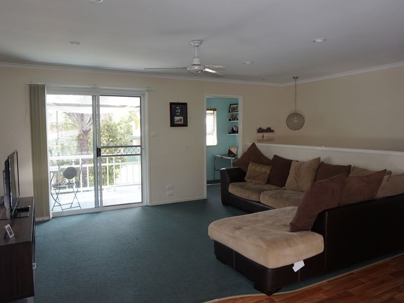 23 Alexander Street, Boyne Island QLD 4680