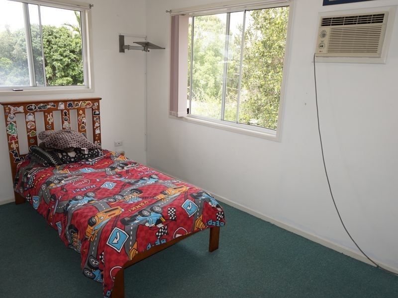 23 Alexander Street, Boyne Island QLD 4680