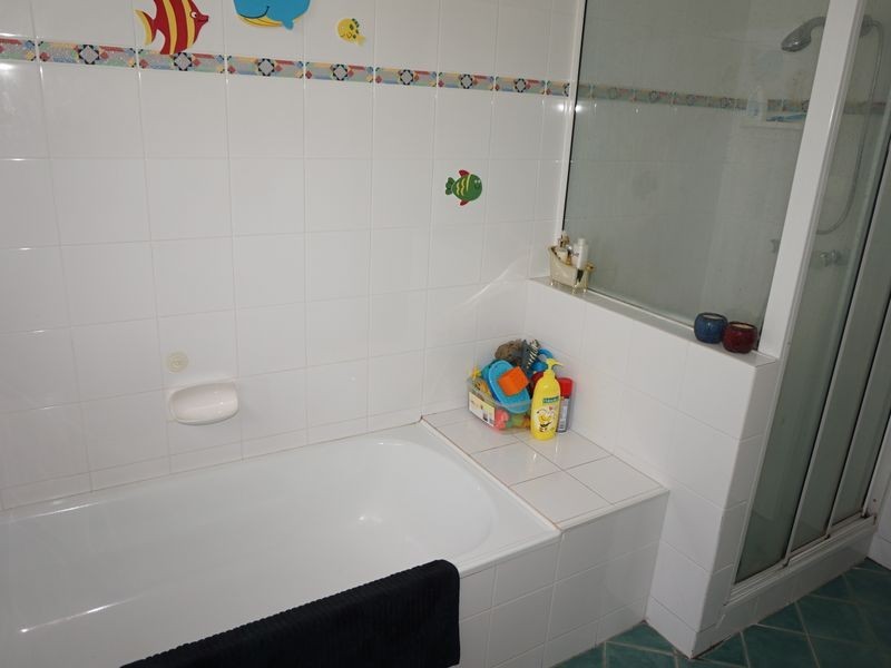 23 Alexander Street, Boyne Island QLD 4680