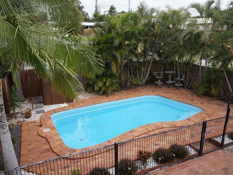 23 Alexander Street, Boyne Island QLD 4680