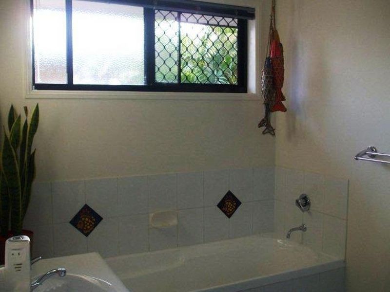 3 CRESWELL COURT, Tannum Sands QLD 4680