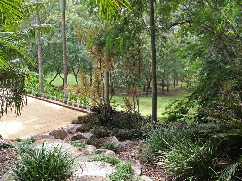 13 Helen Crescent, Wurdong Heights QLD 4680