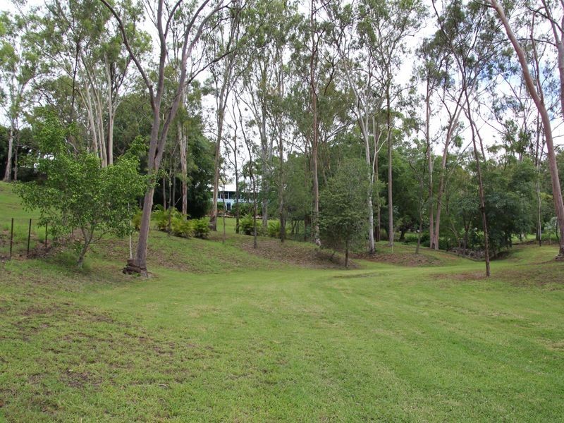 13 Helen Crescent, Wurdong Heights QLD 4680