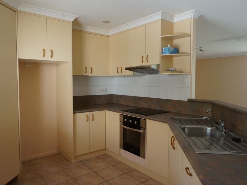 35 Sayre Crescent, Boyne Island QLD 4680