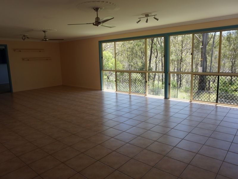 35 Sayre Crescent, Boyne Island QLD 4680