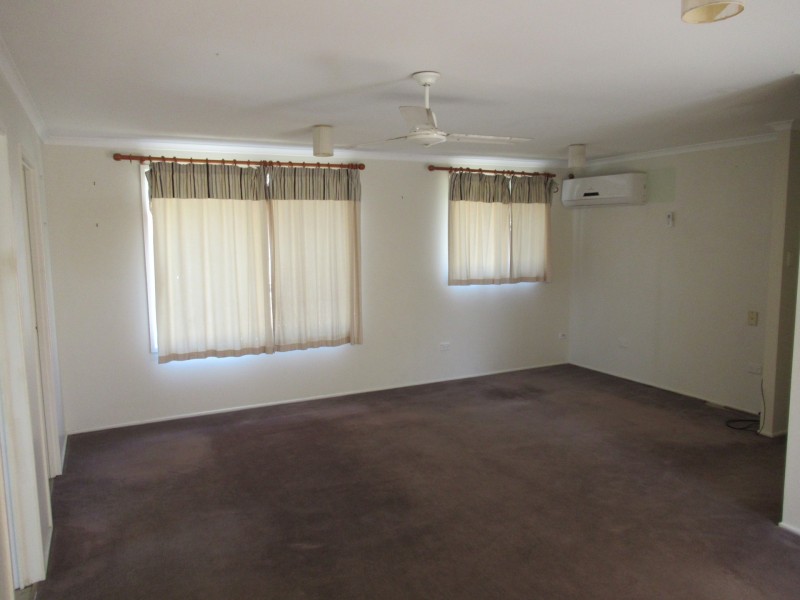 2 ONSLOW STREET, Tannum Sands QLD 4680