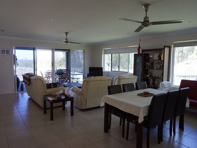 15 Bauhinia Street, Boyne Island QLD 4680