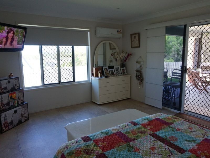 15 Bauhinia Street, Boyne Island QLD 4680