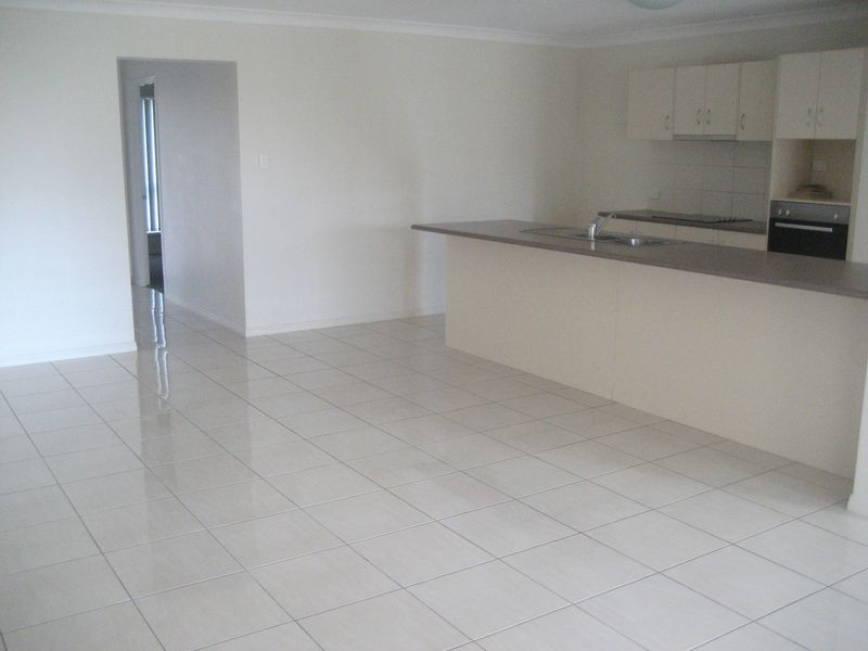 24 Beatle Parade, Calliope QLD 4680