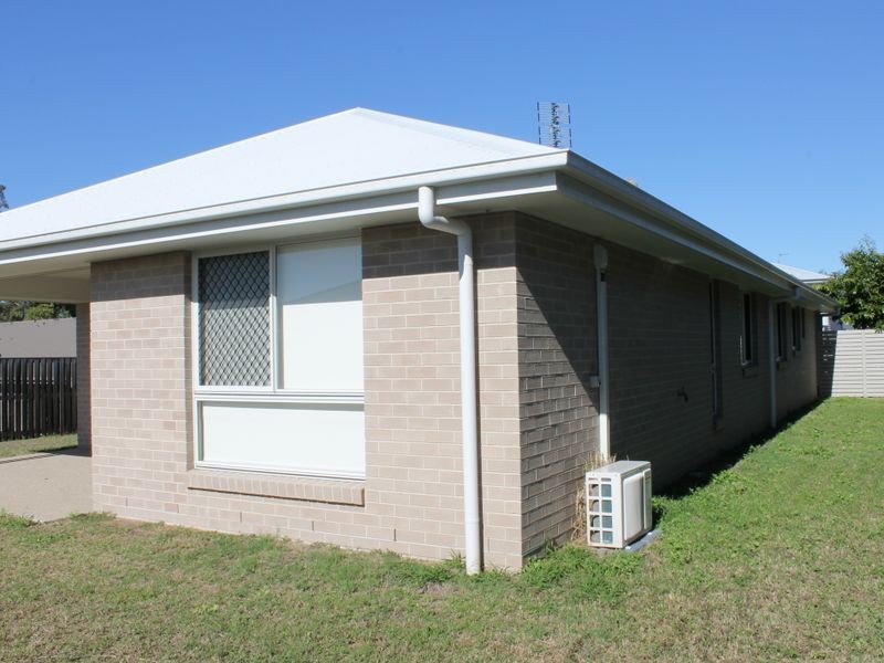 15 Kurwongbah Street, Boyne Island QLD 4680