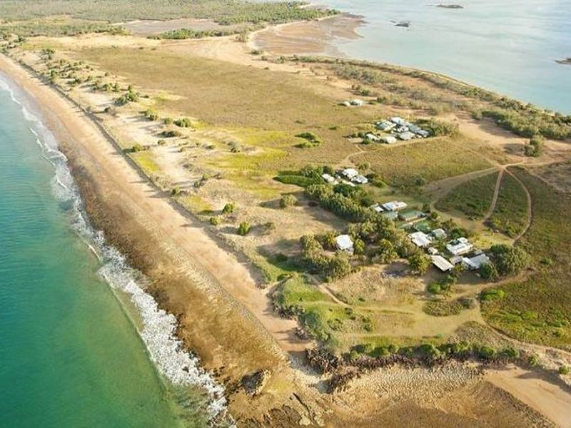 5 Spitfire Esplanade, Barney Point QLD 4680
