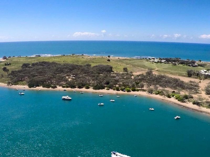 5 Spitfire Esplanade, Barney Point QLD 4680